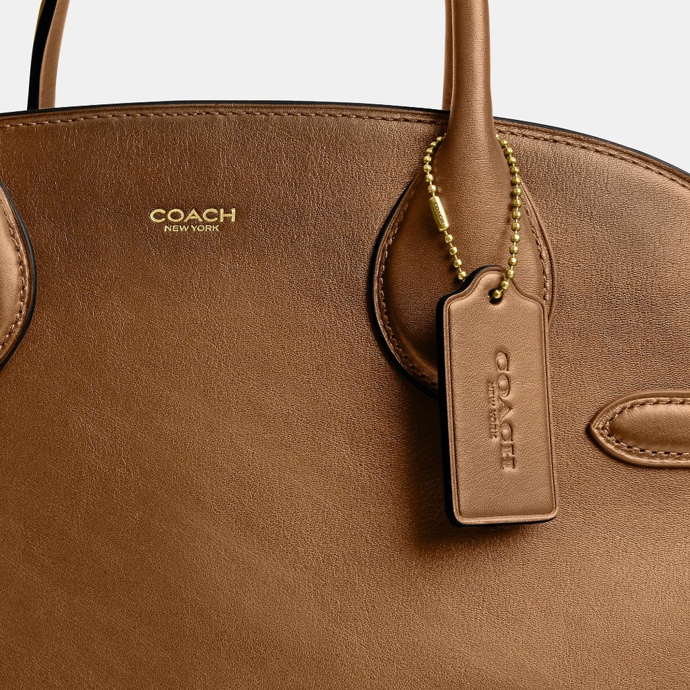 Coach Soft Empire Carryall Bag 40
Price is FIRM - Picture 3 of 11